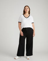 V Rex - White/Black Trim