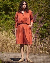 Cooling Stretch Cupro Bermuda Shorts - Warm Russet