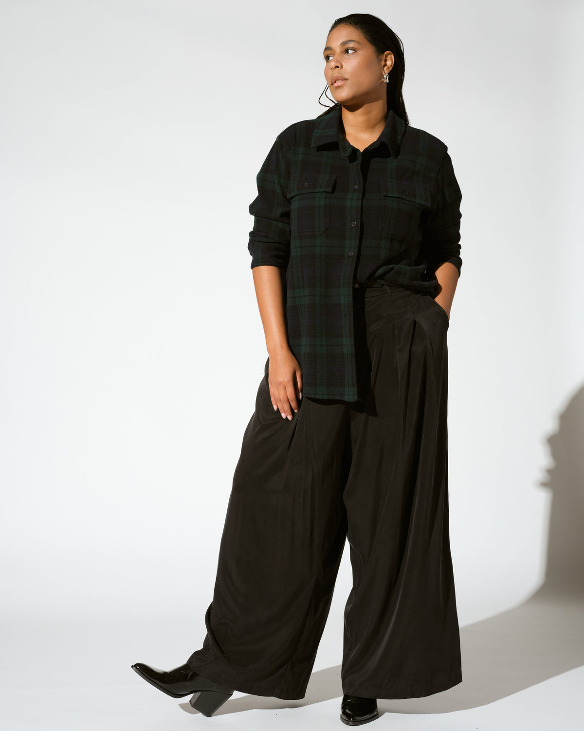 Palais Cooling Cupro Wide Leg Pant - Black