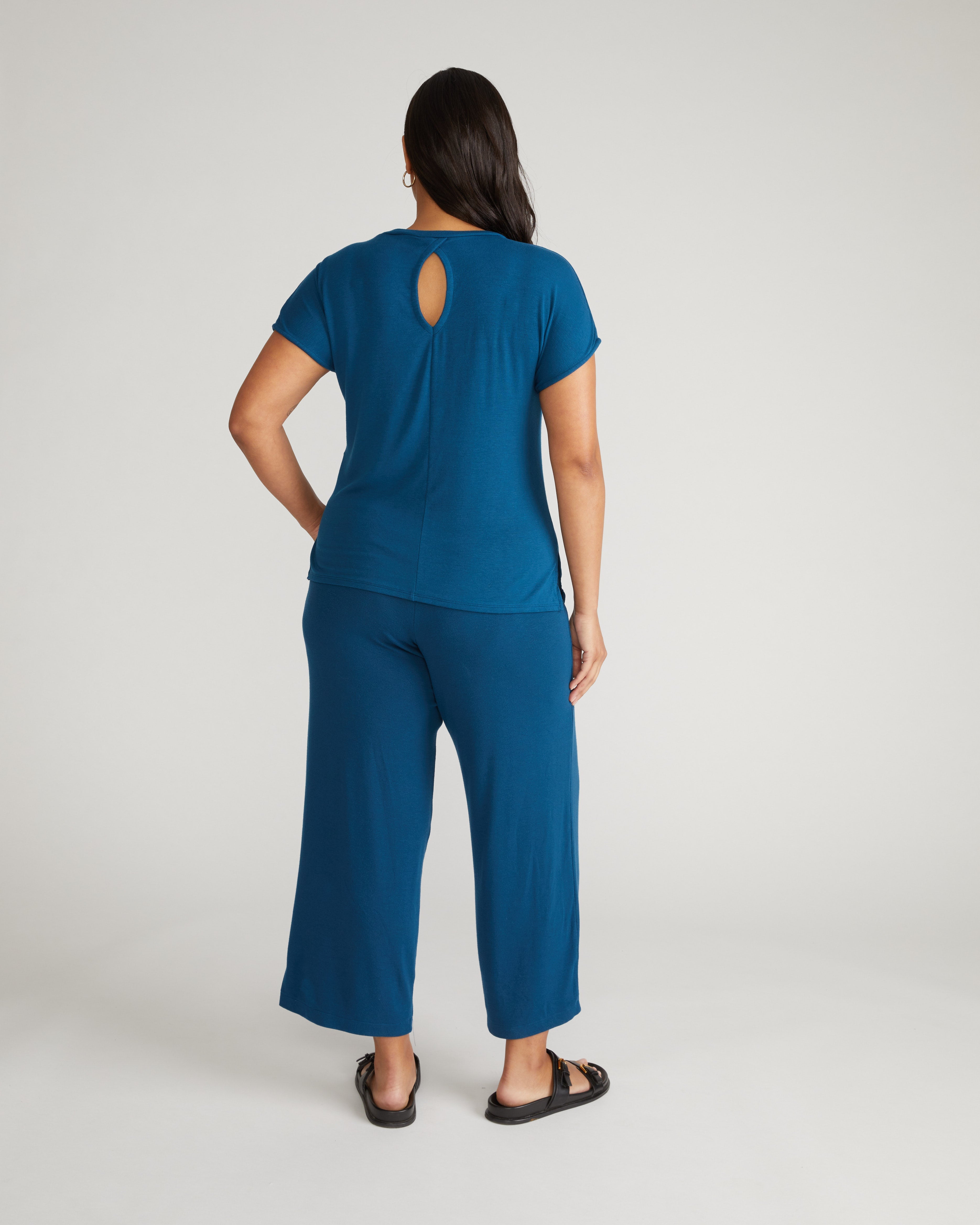 TravelKnit Relaxed Tee - Blue Teal