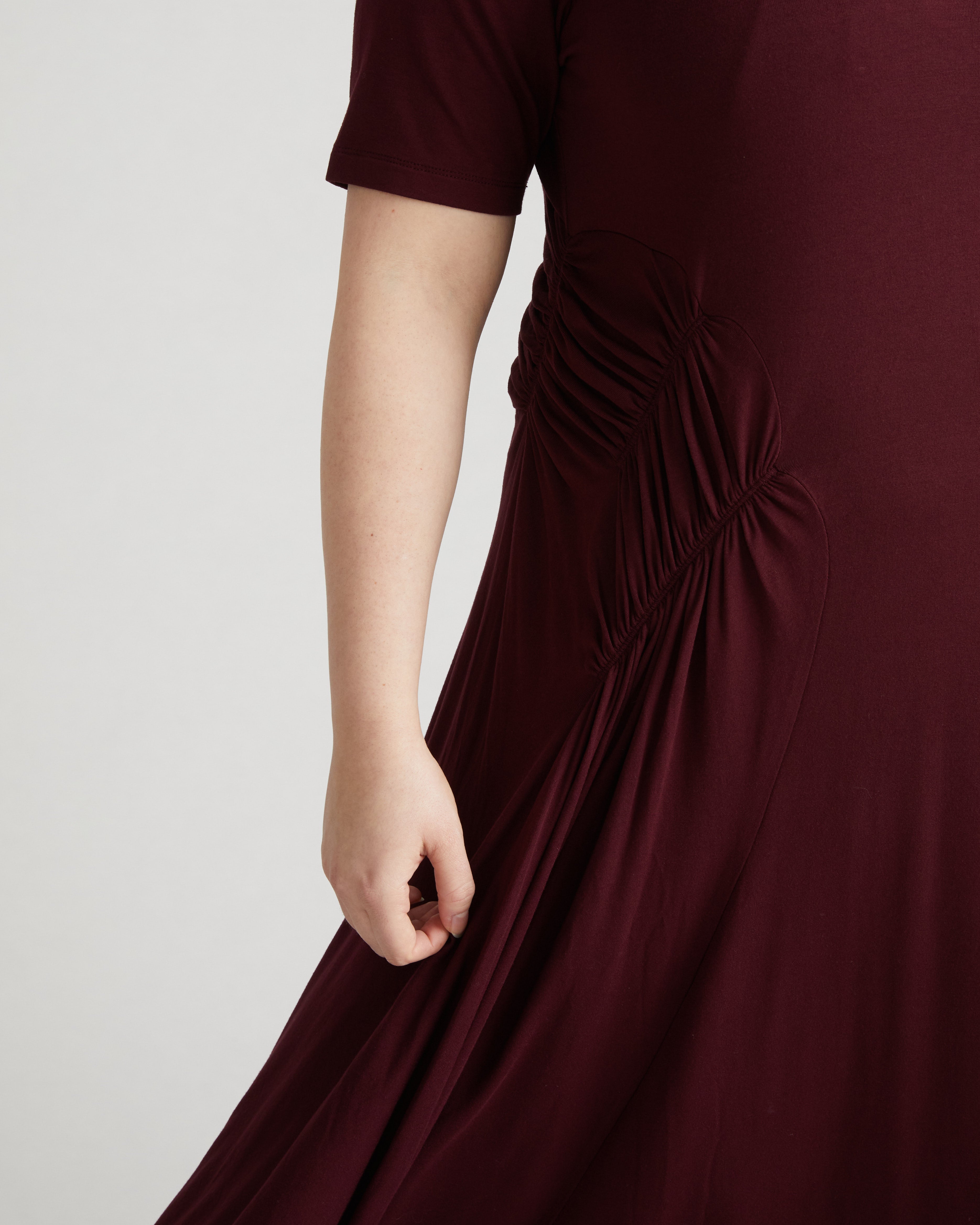 Devi Liquid Jersey Dress - Black Cherry