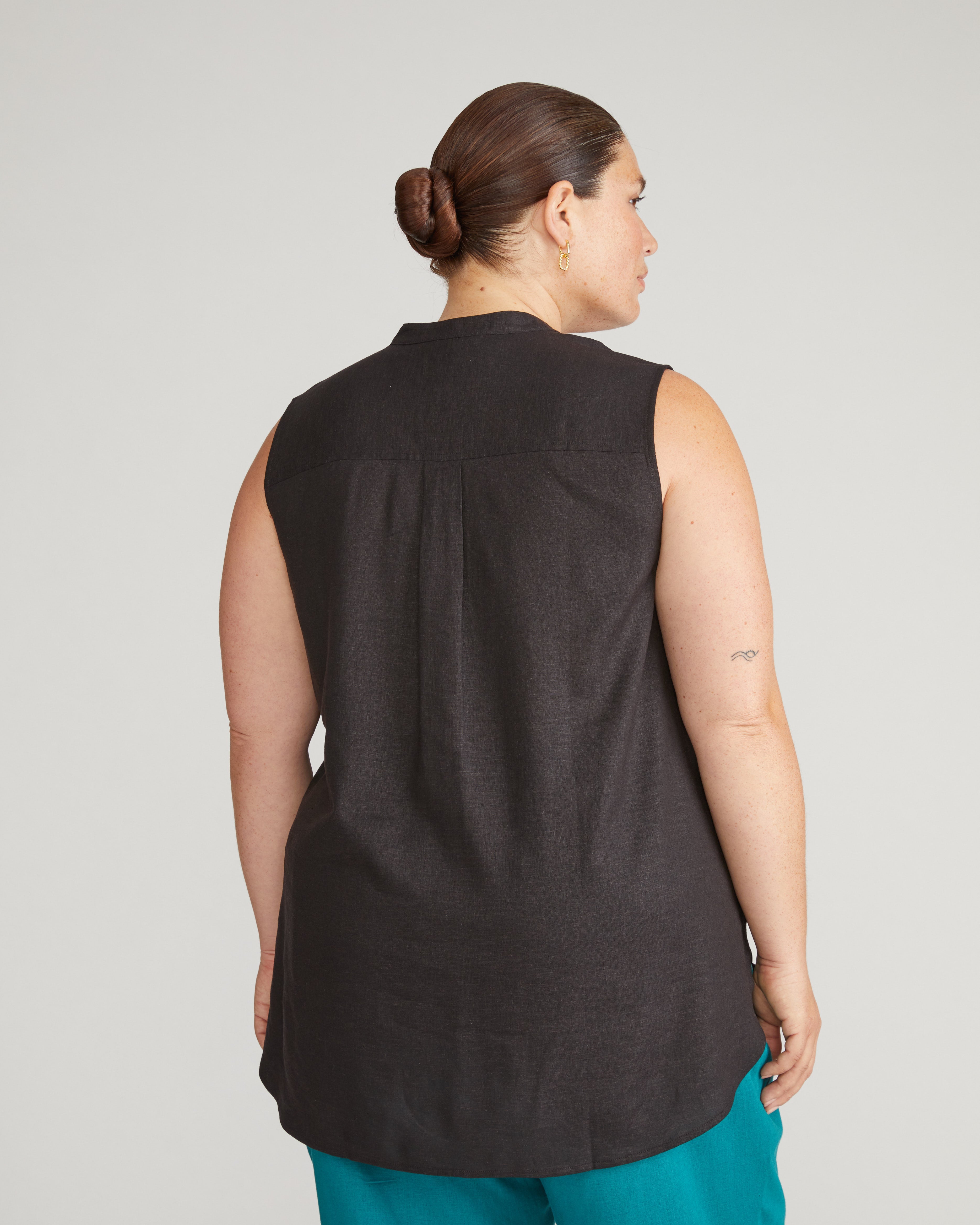 Cameo Linen Tunic - Black