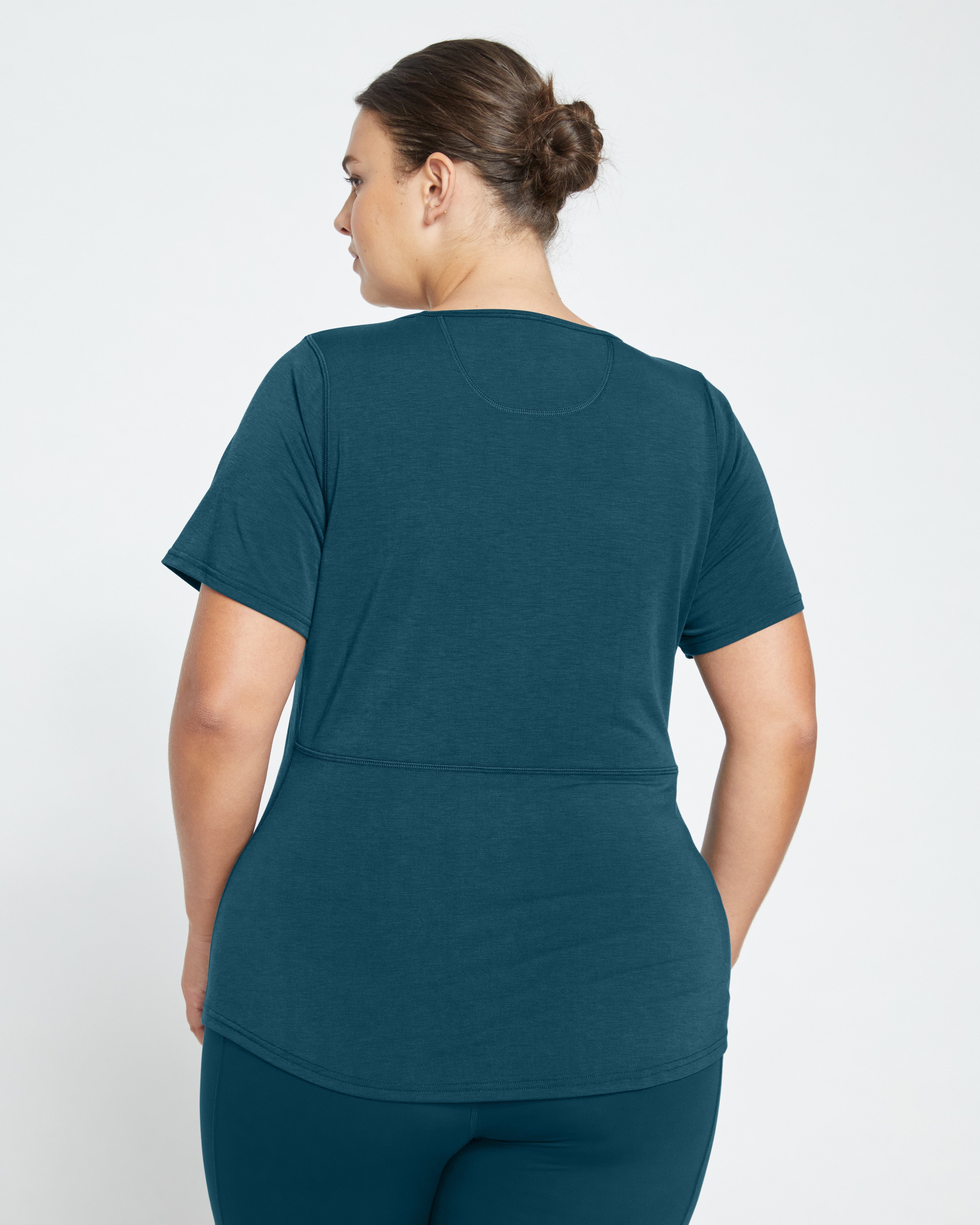 Mia Movement Tee - Deep Sea