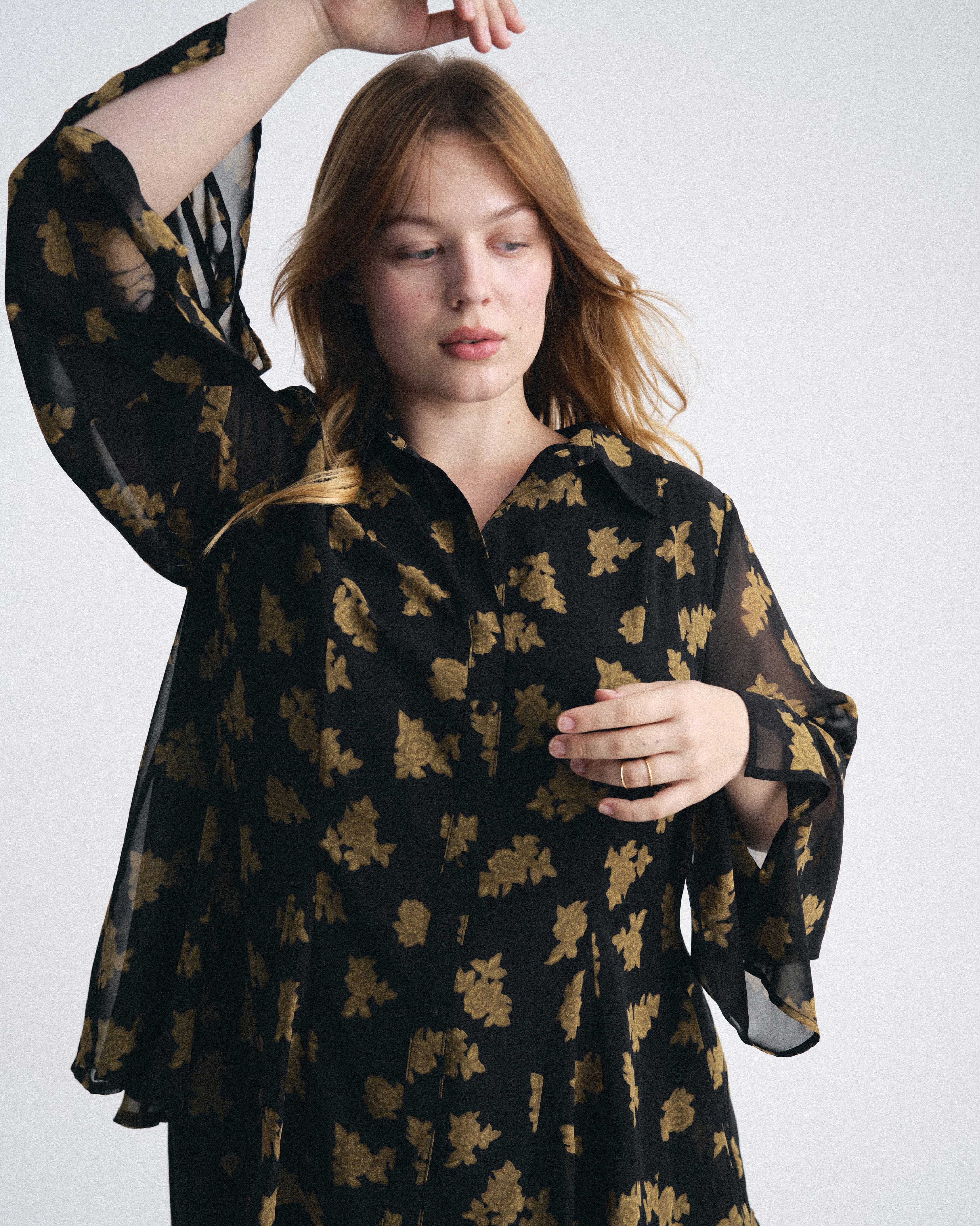 Evie Chiffon Blouse - Gold Heirloom Print