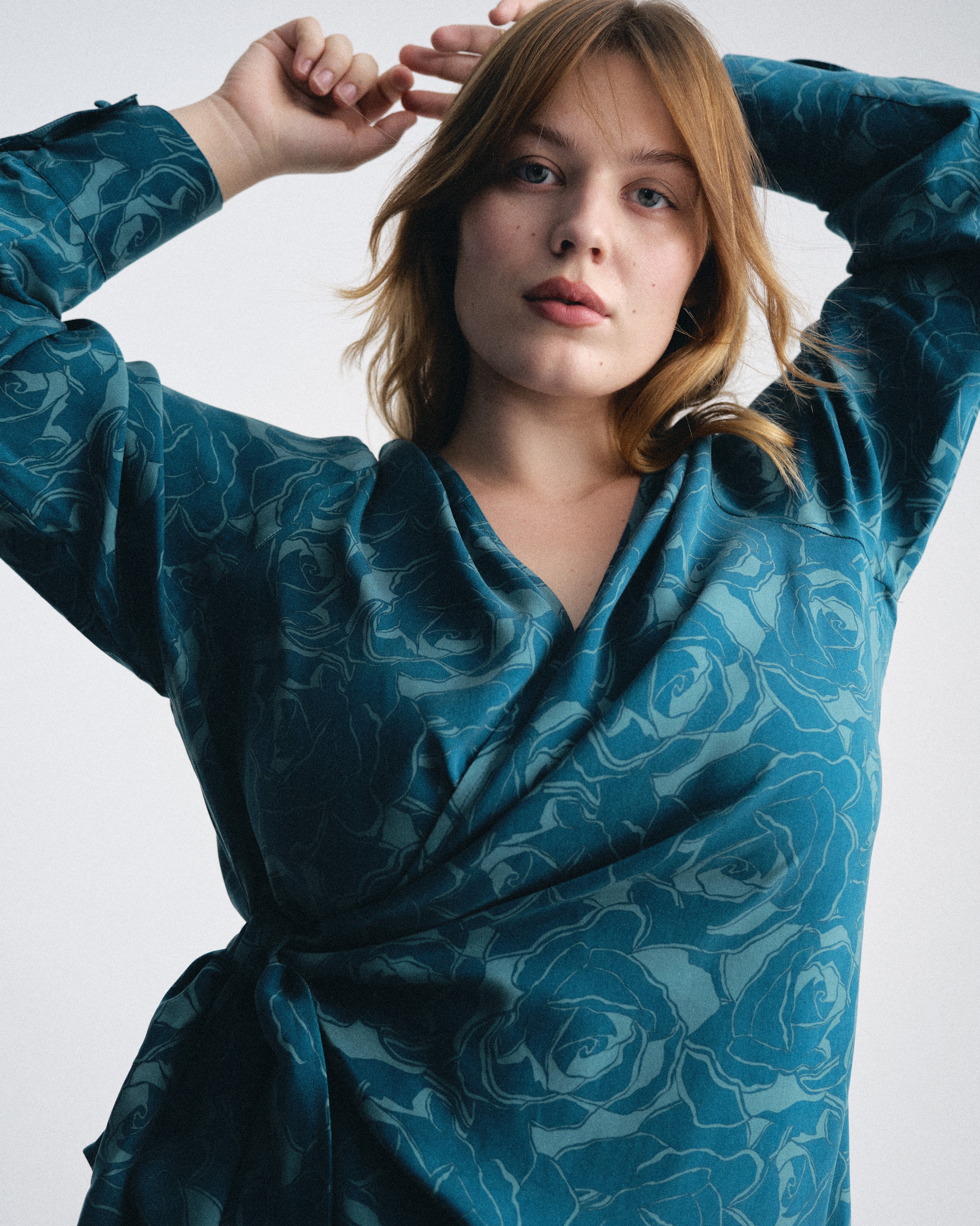 Beacon Stretch Cupro Wrap Shirt - Rose Print in Deep Teal