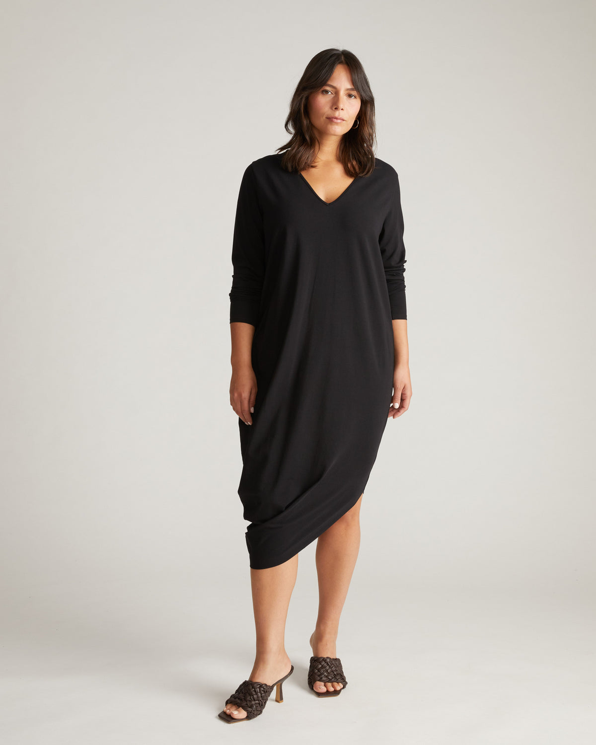 Iconic Long Sleeve V-Neck Geneva Dress - Black