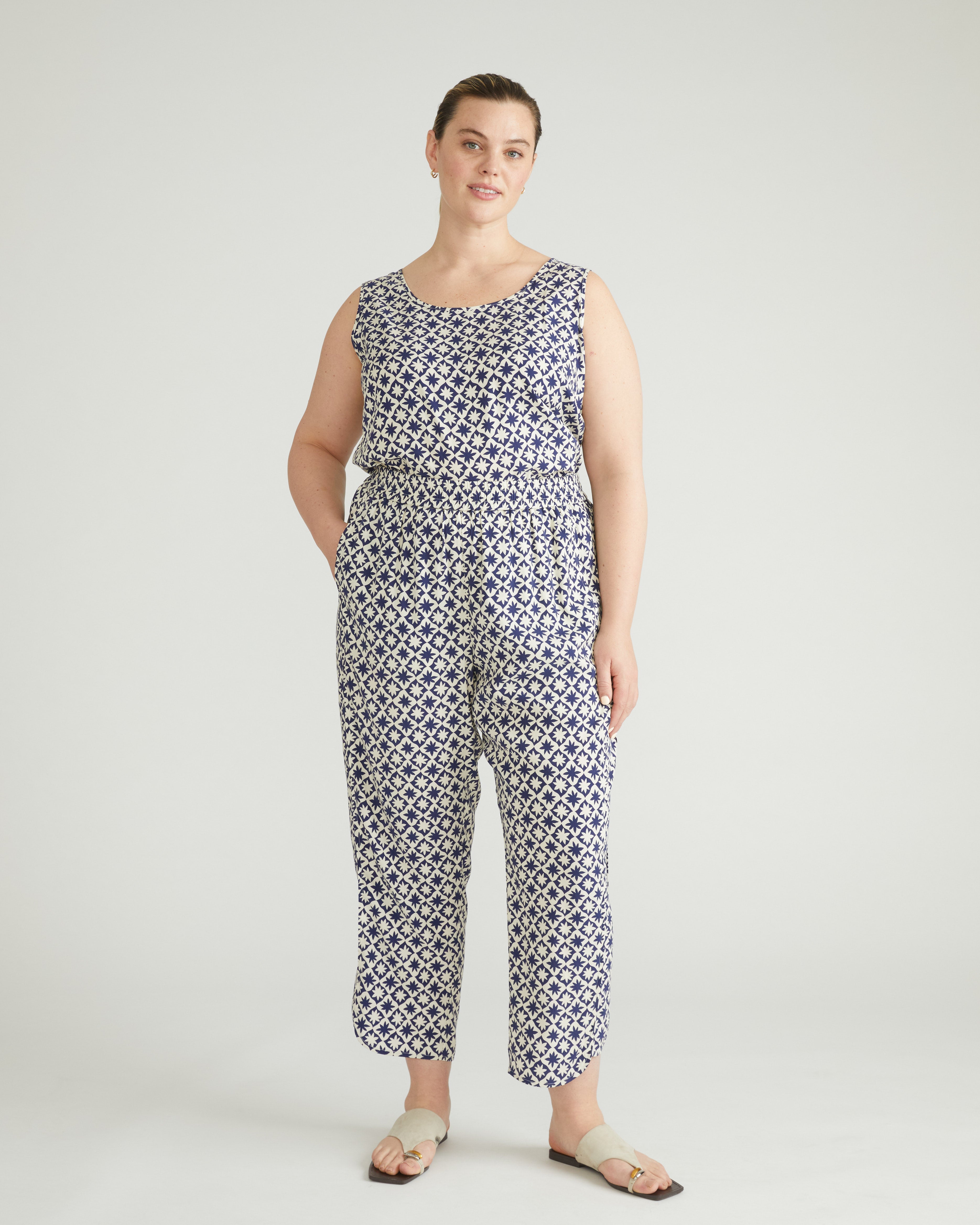 Cooling Stretch Cupro Pants - Navy Hacienda Print