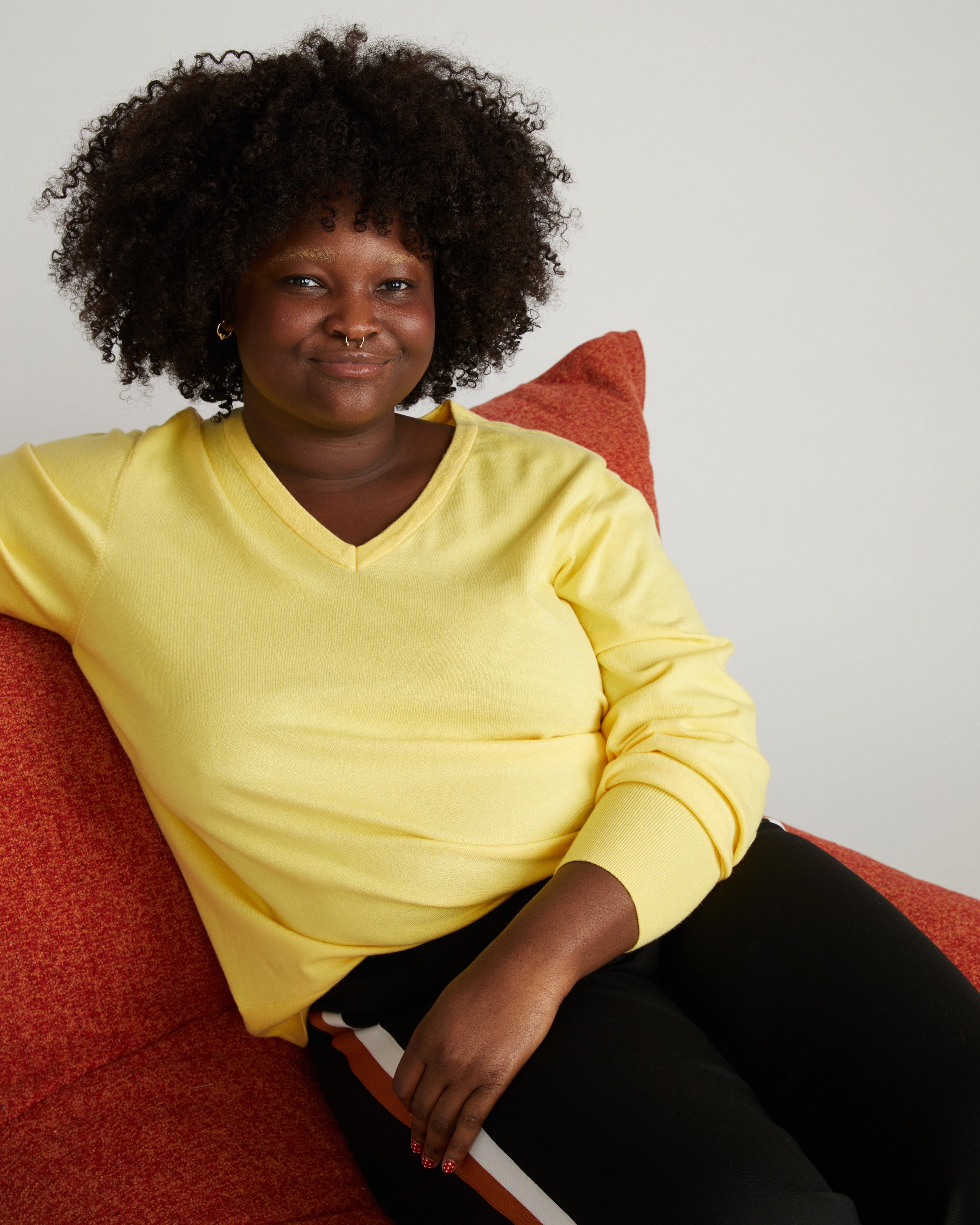 Savvy Fine Knit V Sweater - Banana Pudding