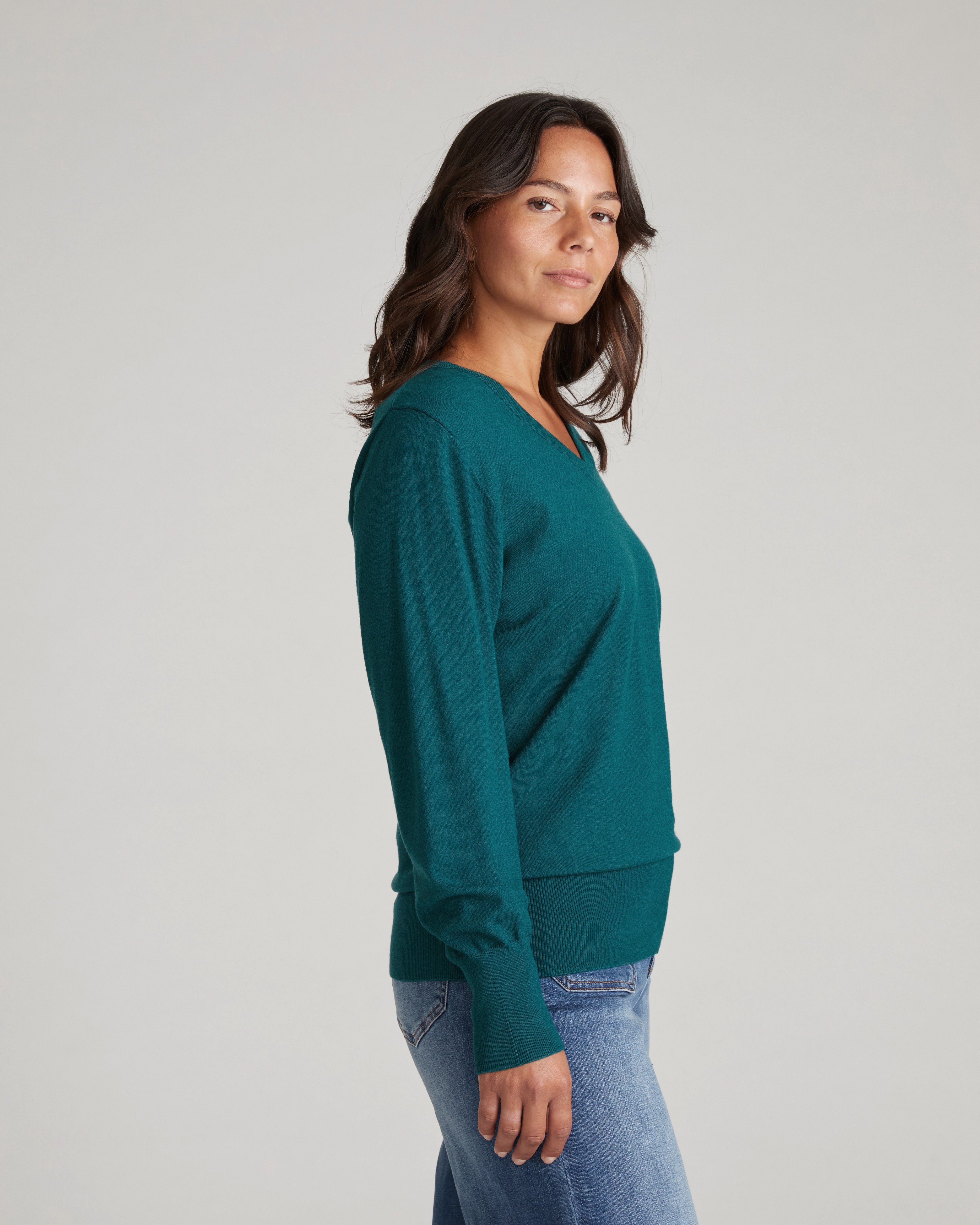 Savvy Fine Knit V Sweater - Botanic