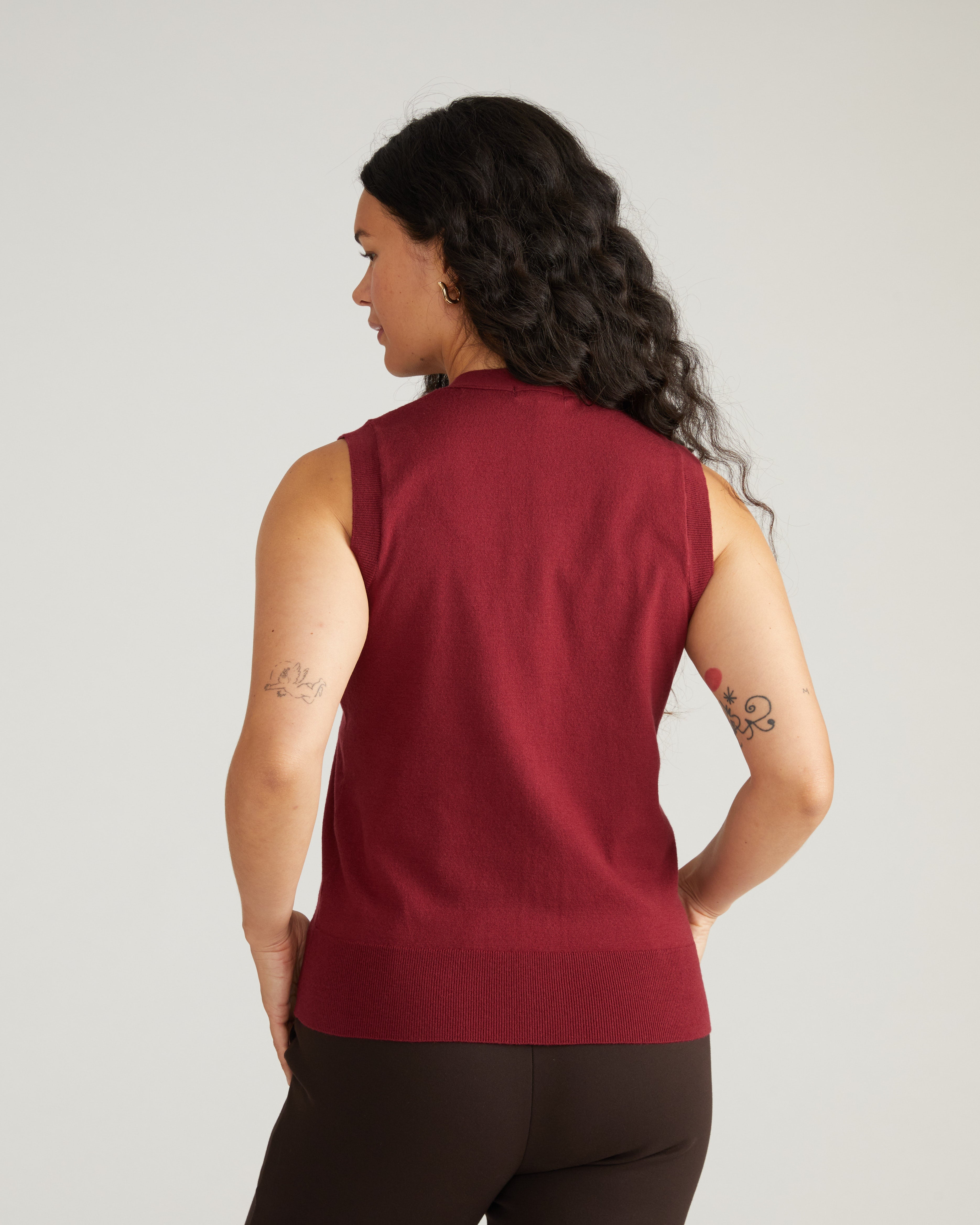 Savvy Fine Knit Cardigan Vest - Red Geranium