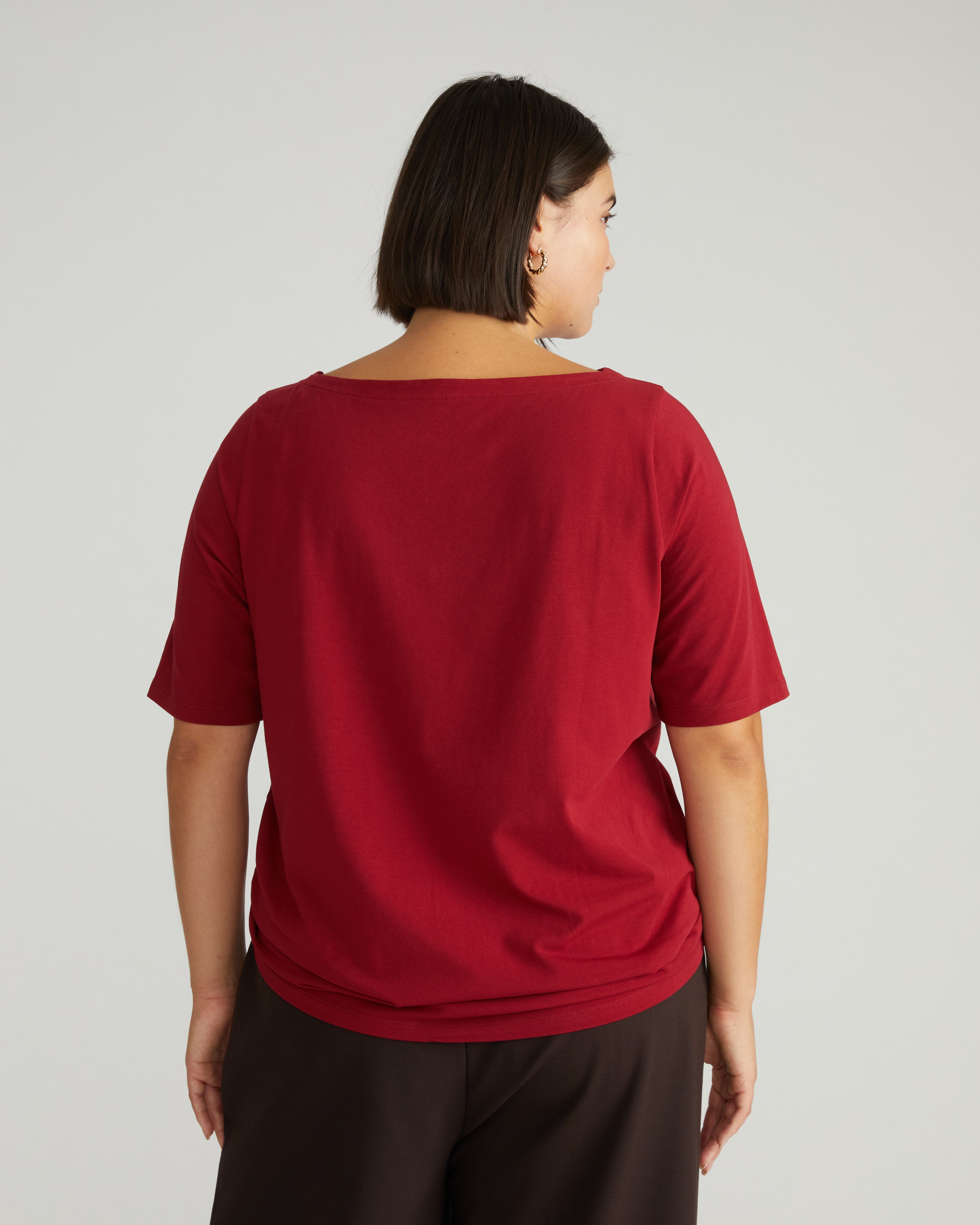 Bella Boatneck Tee - Garnet