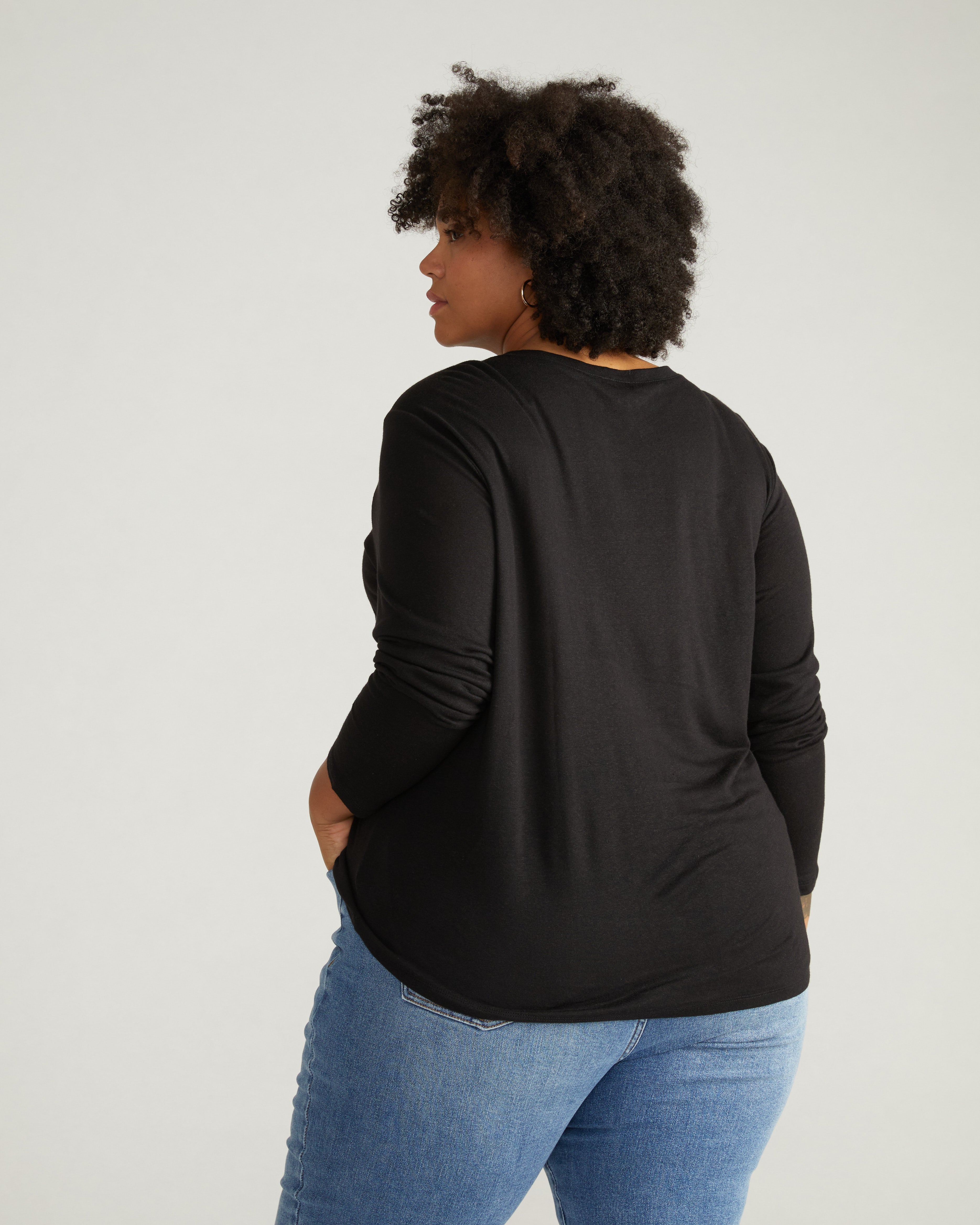 Breeze Stretch Linen Long Sleeve Tee - Black