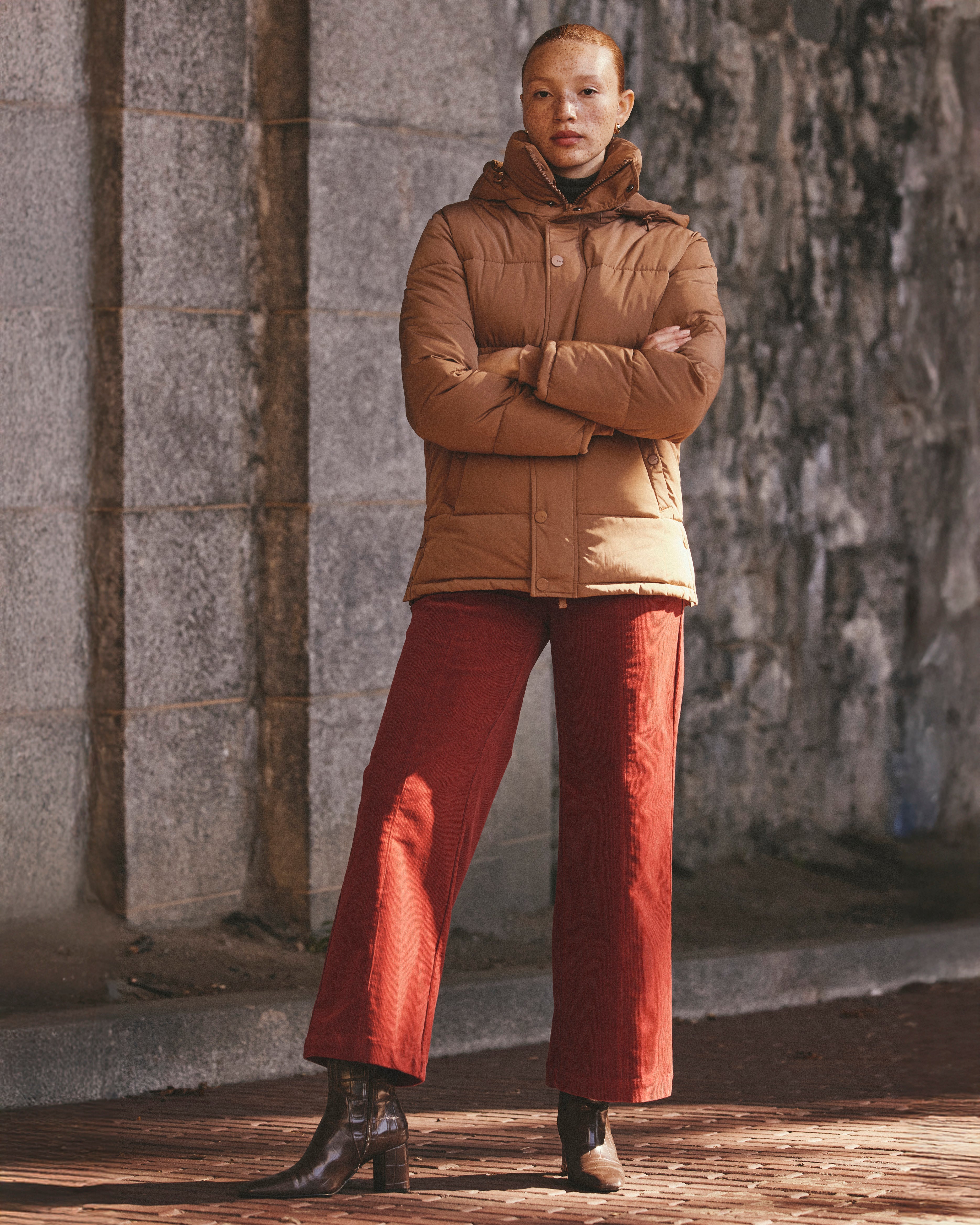 Rainier Short Hooded Puffer - Classic Camel