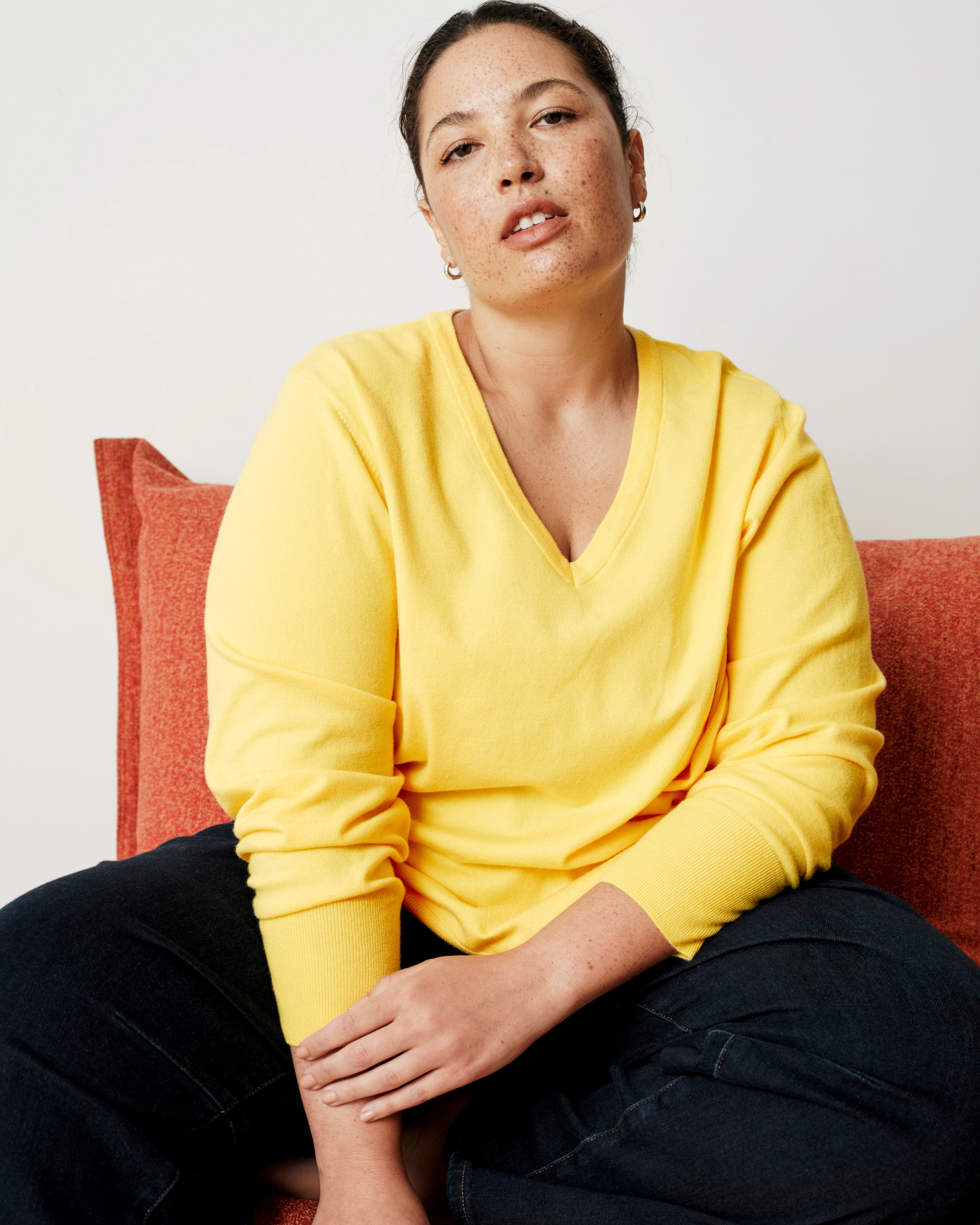 Savvy Fine Knit V Sweater - Banana Pudding