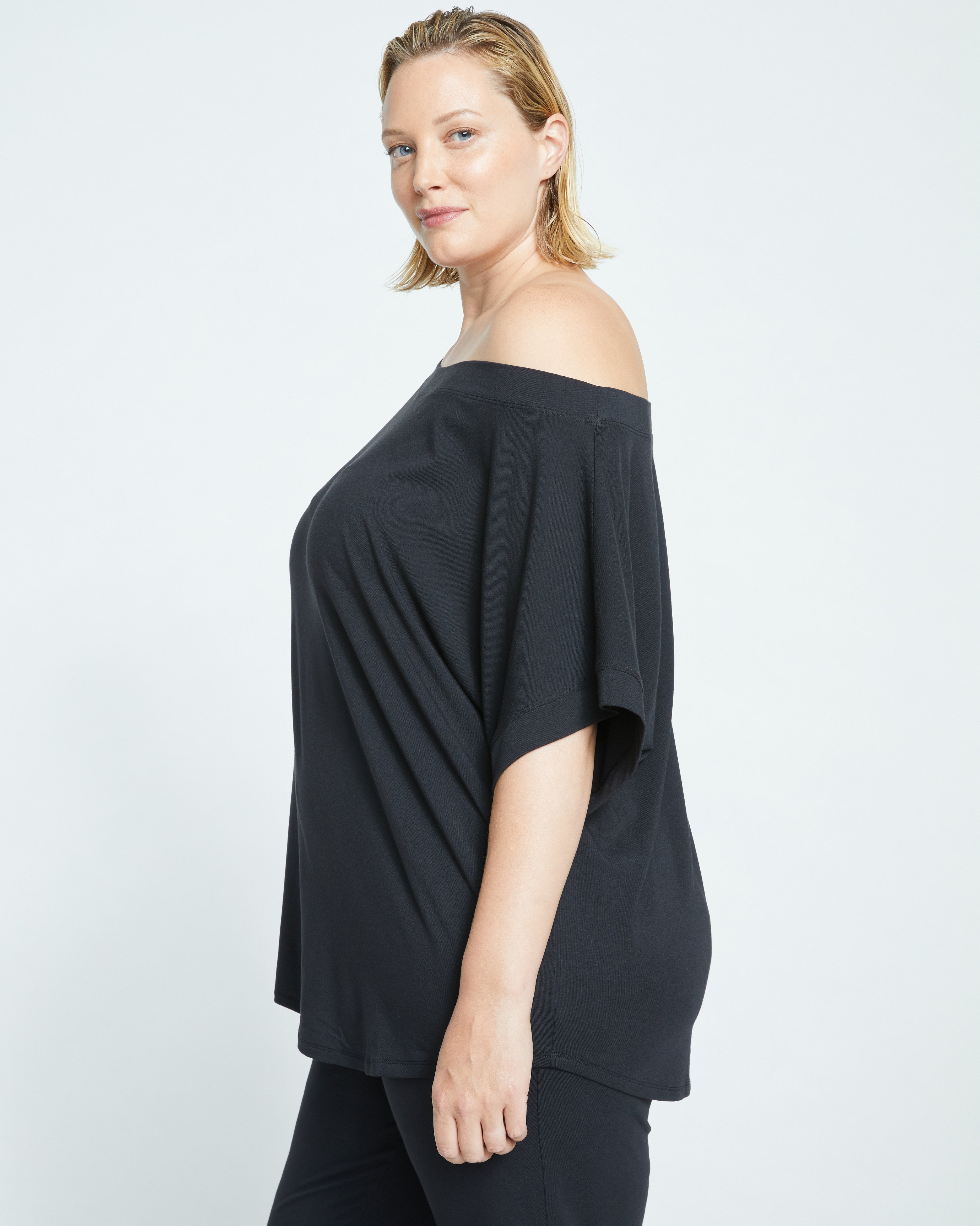 UltimateS Dolci Short Sleeve Top - Black