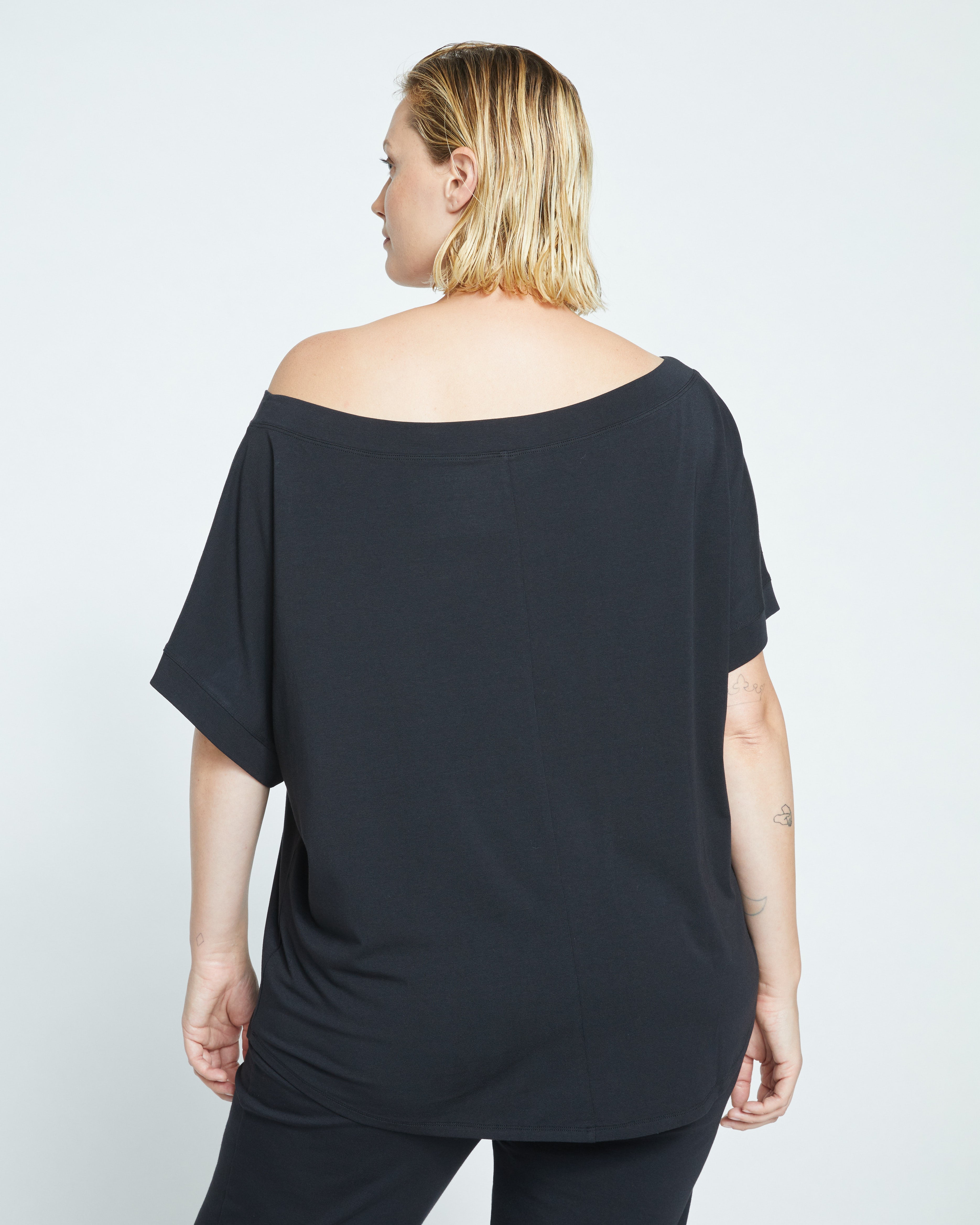 UltimateS Dolci Short Sleeve Top - Black