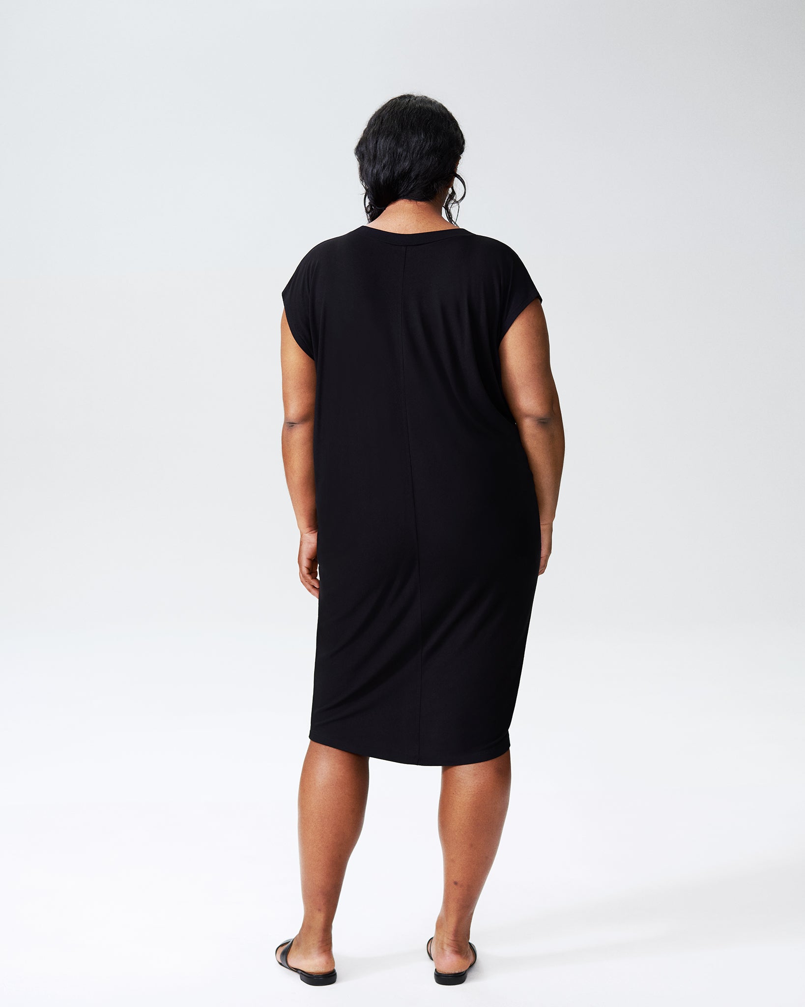 Carrea Relaxed Liquid Jersey Dress - Black